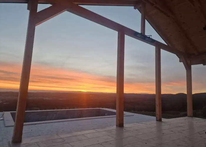 Kozara Panoramic Resort *